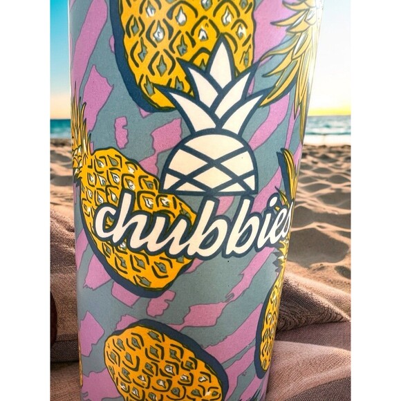 Chubbies Water Bottle Insulated Stainless Steel Blue & Pink Pineapple Swingers - Picture 5 of 6